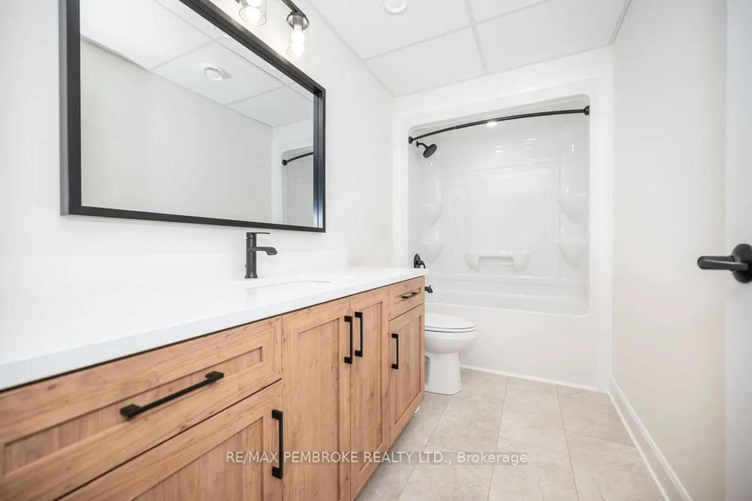 Additional image 19 of 18 Durant Street