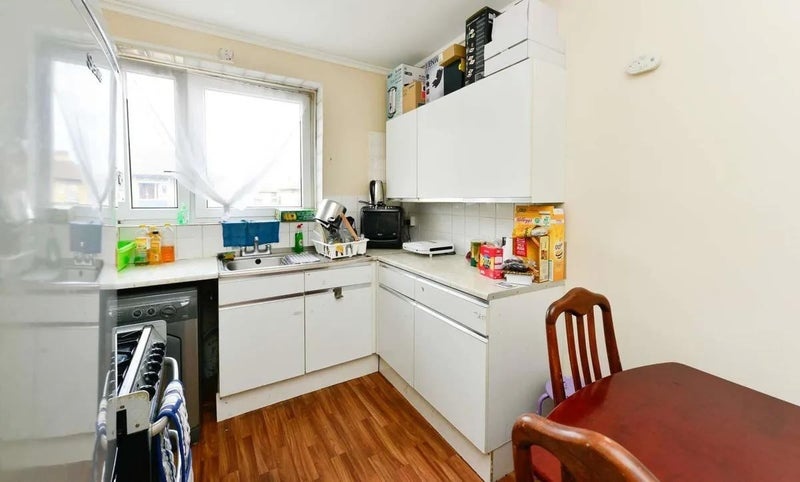 Additional image 4 of 2 Bed Flat, Wickford House, E1, N1 7GU