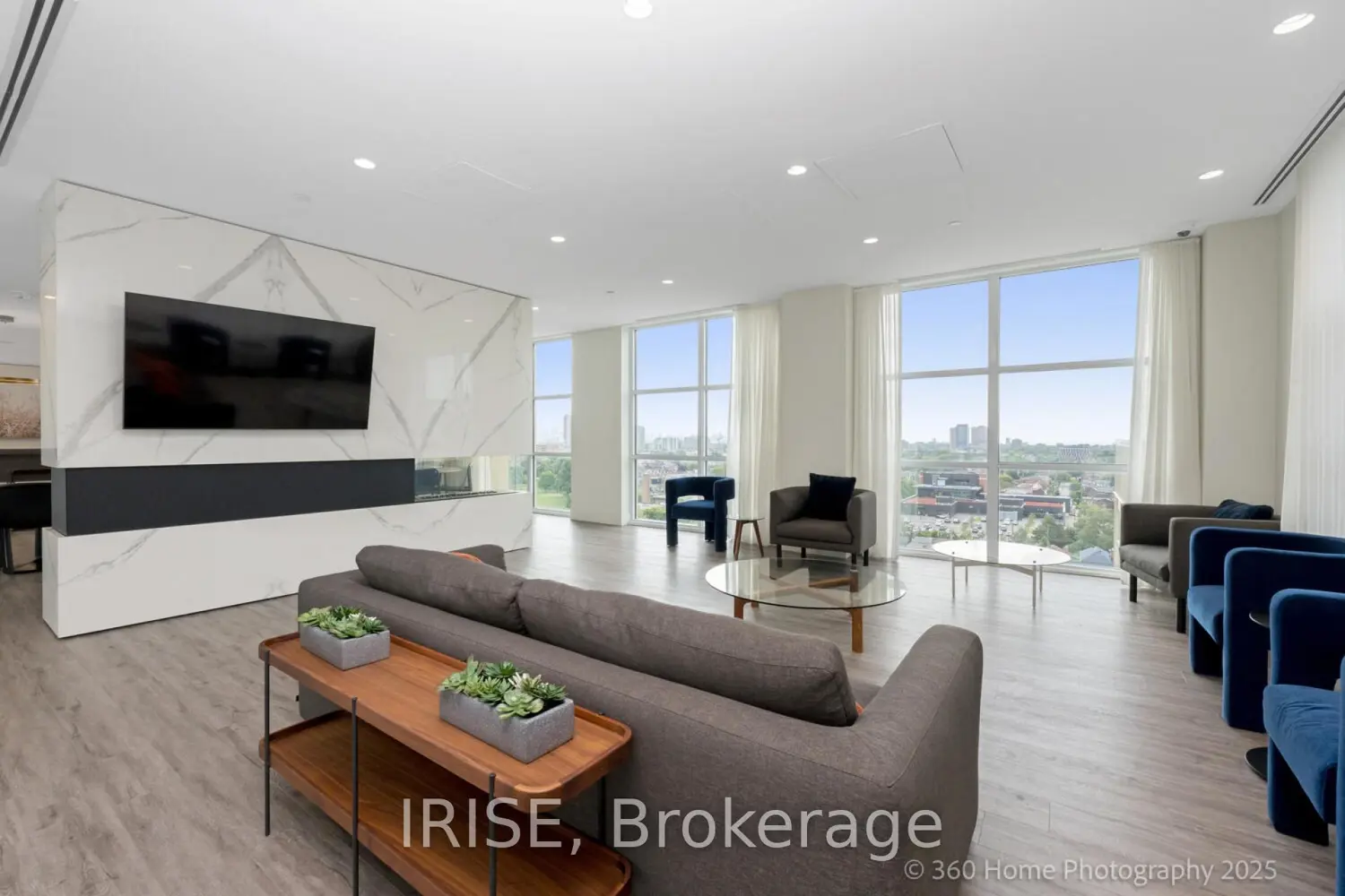 Additional image 6 of 1787 St Clair Avenue 16