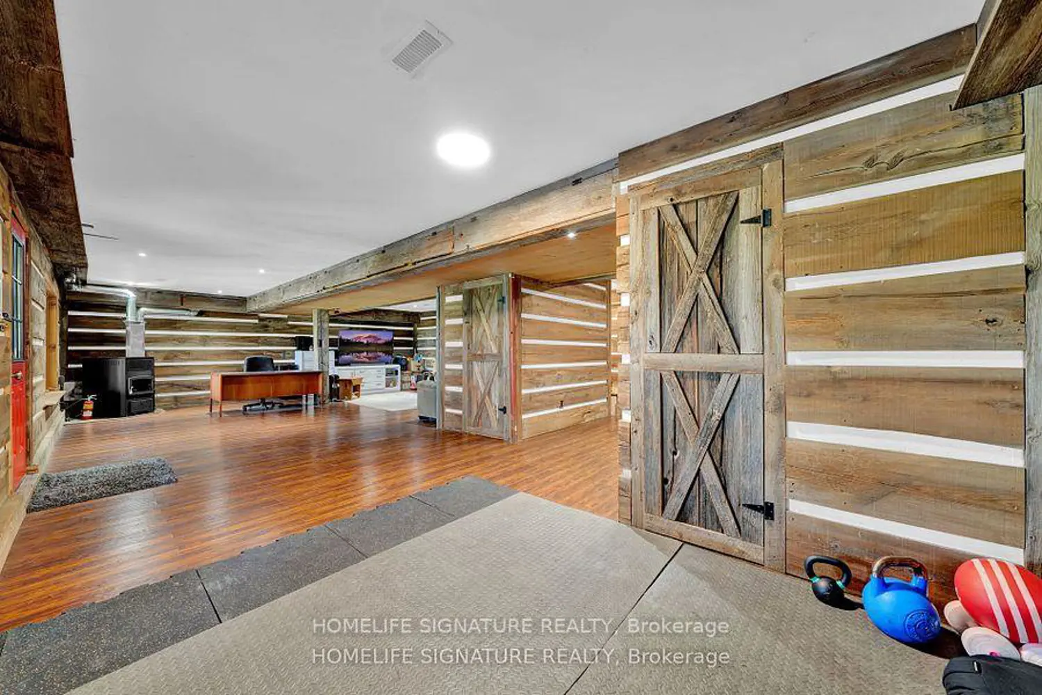 Additional image 13 of 375721 6Th Line