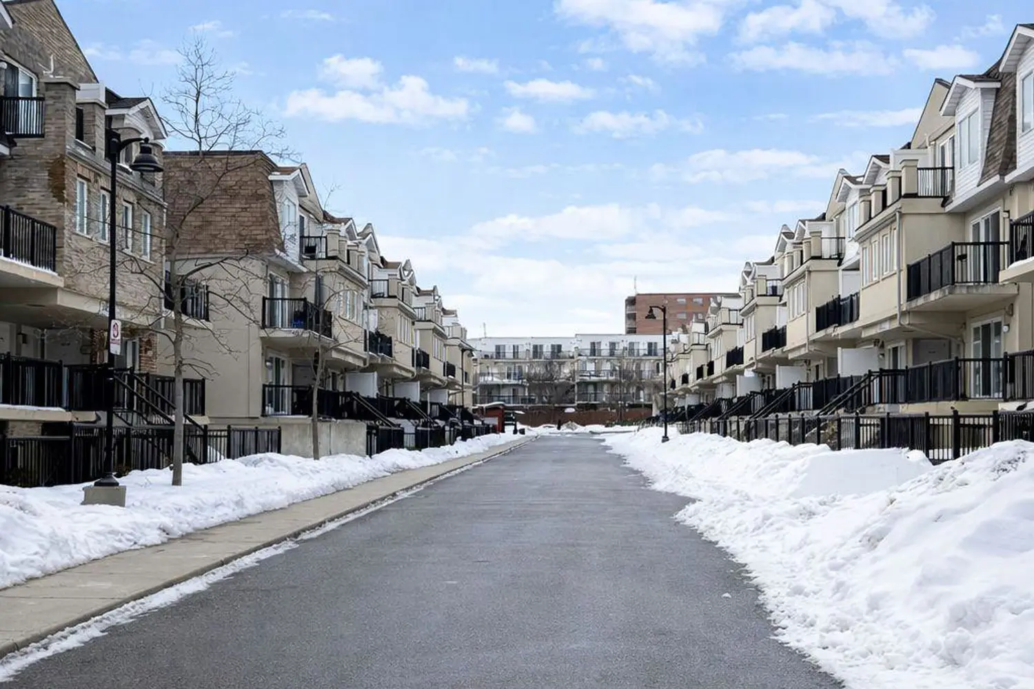 Additional image 8 of 3043 Finch Avenue 2033