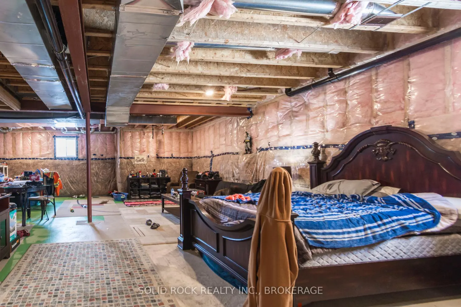 Additional image 16 of 37 Summer Breeze Drive