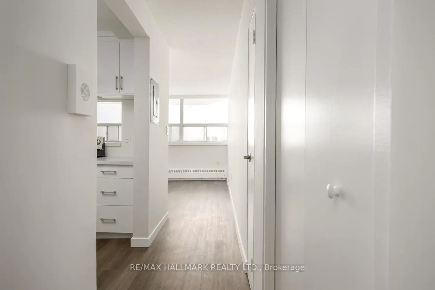 Additional image 5 of 5949 Yonge Street 1105