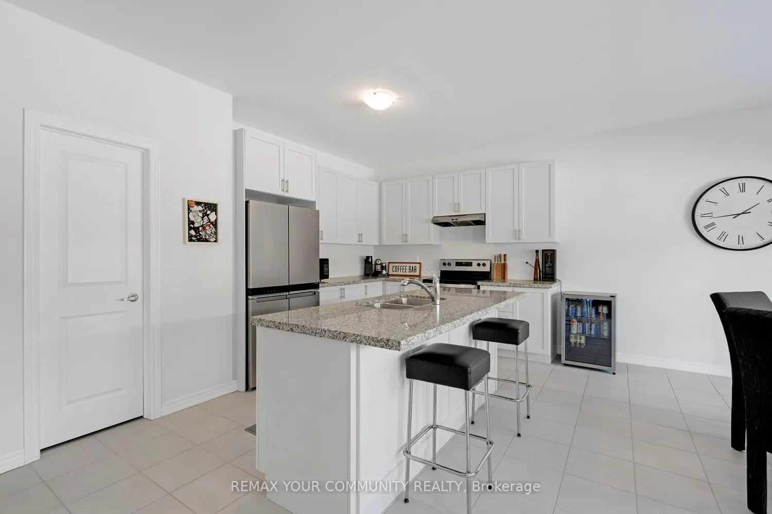 Additional image 5 of 1537 Prentice Road