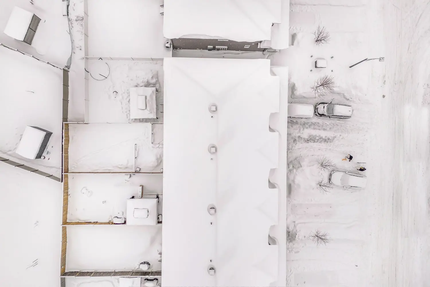 Additional image 20 of 877 Platinum Street