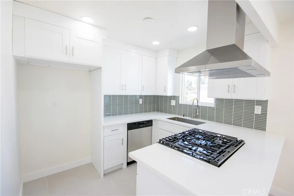 Additional image 43 of 16681 Sims Lane Unit 4, Huntington Beach, CA 92649