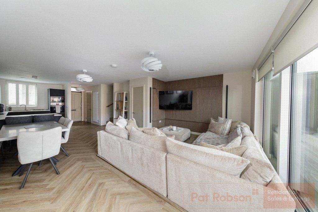 Additional image 5 of 2 bed flat for saleOuse Street, Ouseburn, Newcastle Upon Tyne NE1