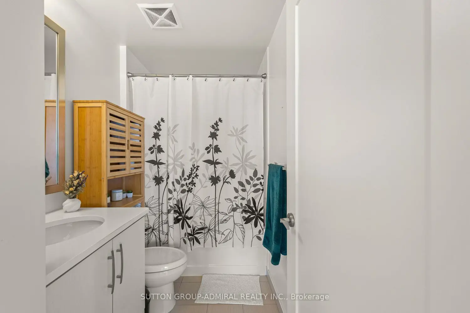 Additional image 12 of 825 Church Street 2106