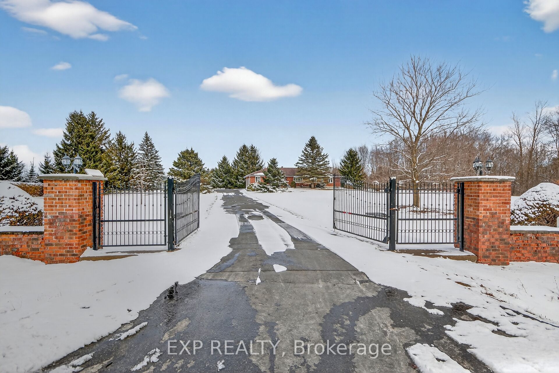 Additional image 3 of 2673 Yorks Corners Road, Ottawa, ON, K0A 2P0