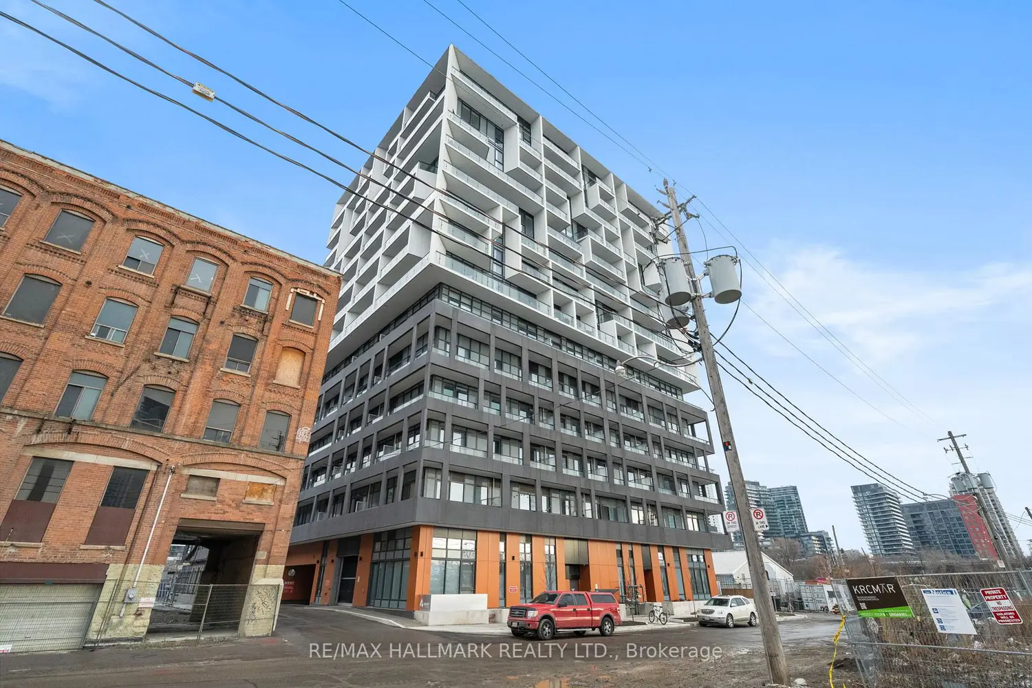 9 Tecumseth Street 207