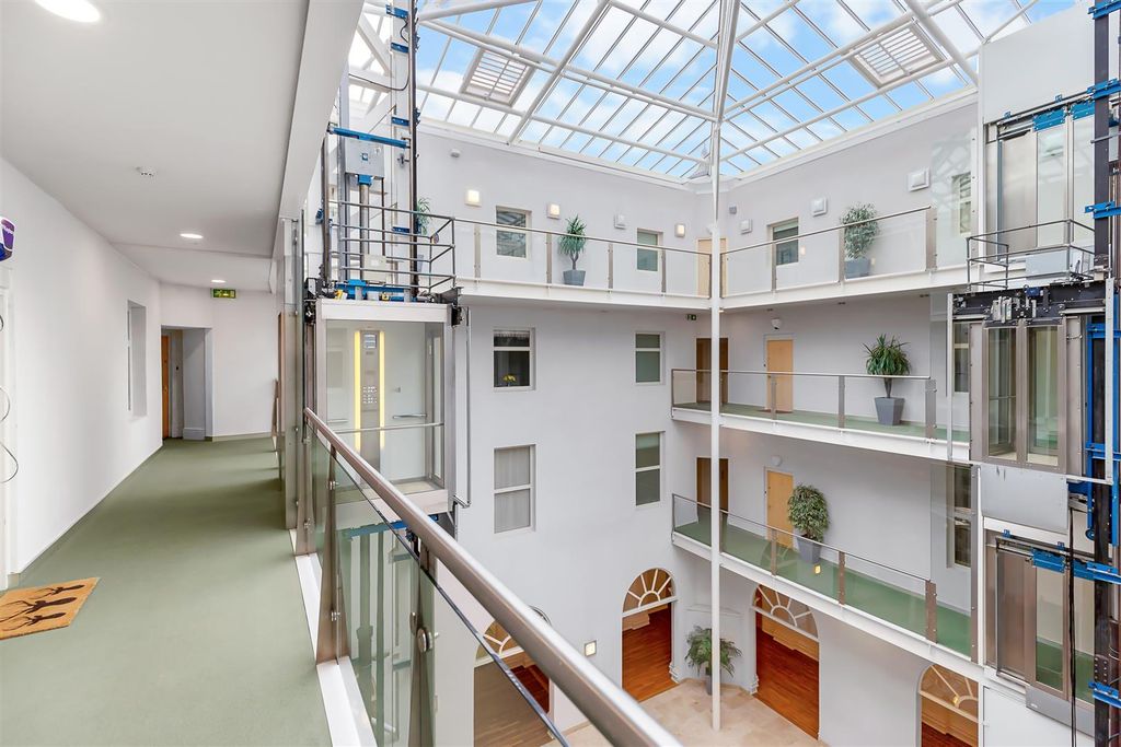 Additional image 32 of 2 bed flat for saleBrodrick Drive, Ilkley LS29