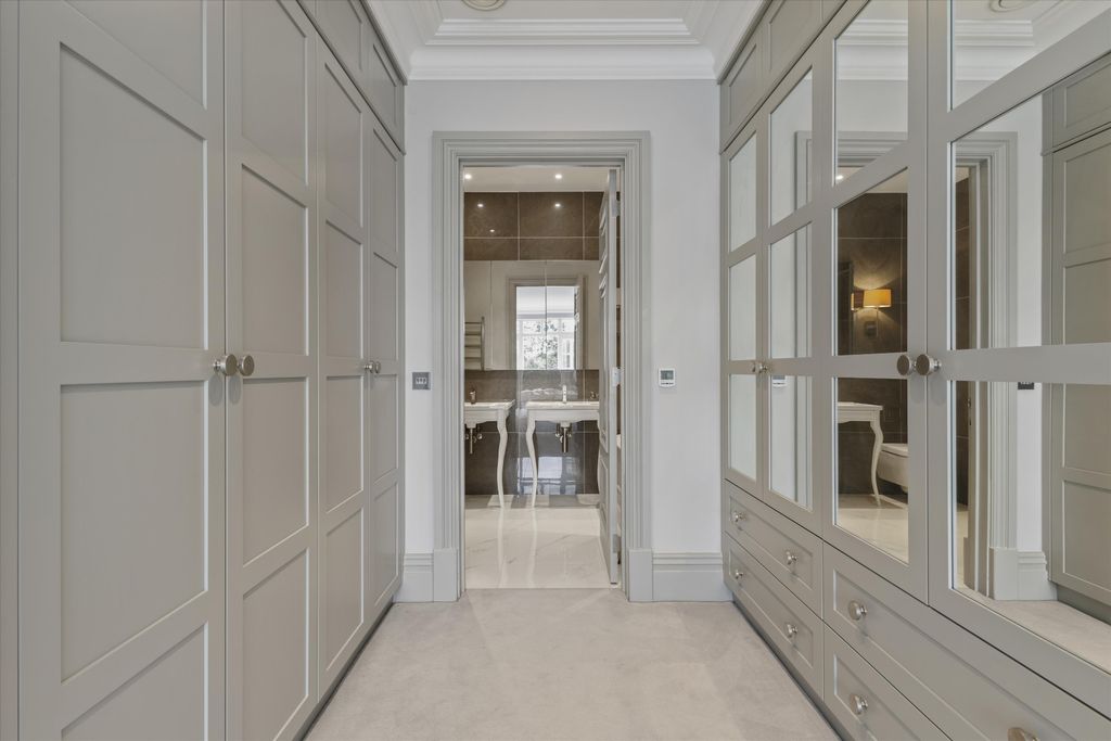 Additional image 7 of 2 bed flat for saleKings Ride, Ascot, Berkshire SL5