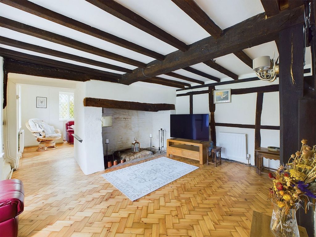 Additional image 3 of 2 bed cottage for saleWickhurst Lane, Broadbridge Heath, Horsham RH12