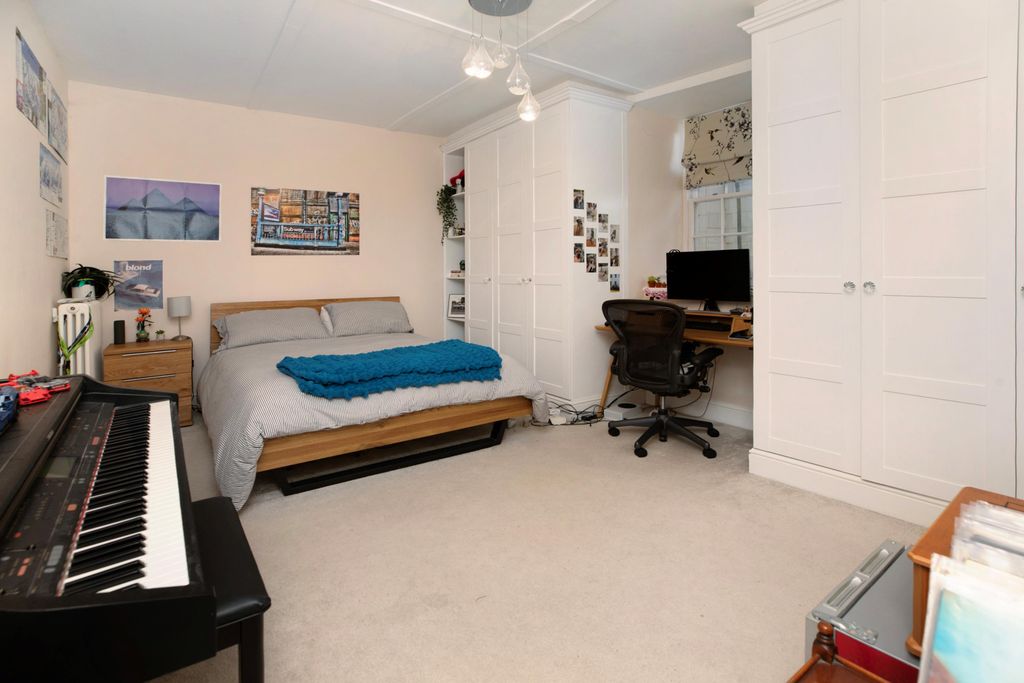 Additional image 27 of 6 bed detached house for saleColleton Crescent, Exeter, Devon EX2
