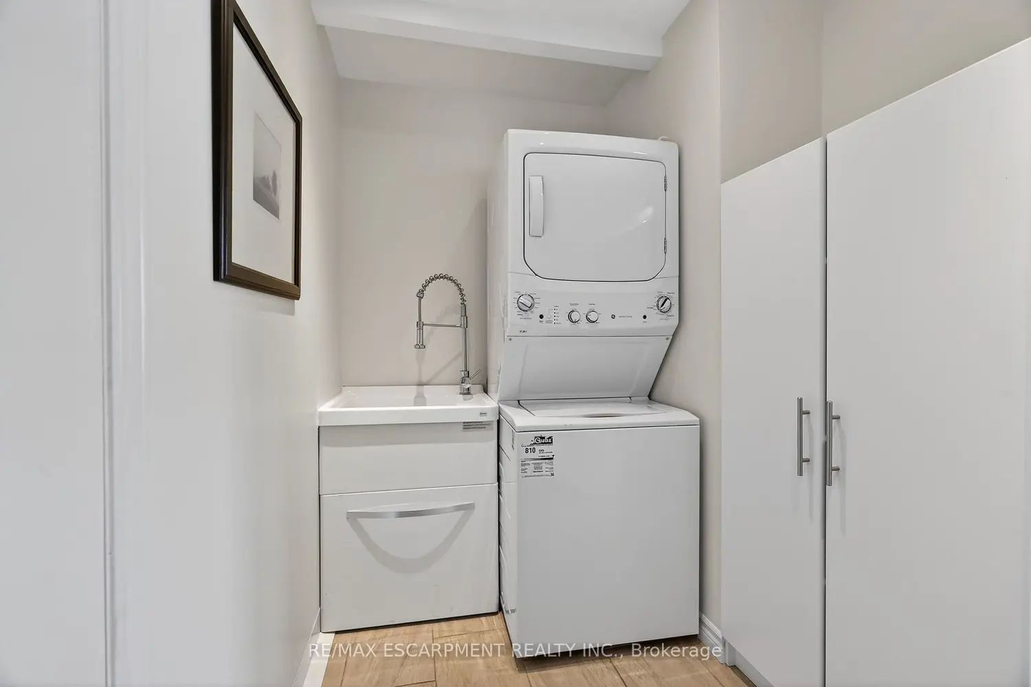 Additional image 9 of 9488 Wellington Rd 124