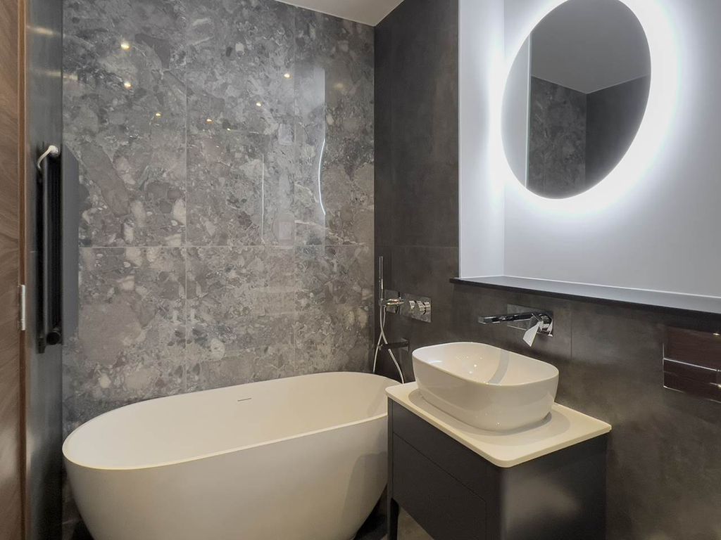 Additional image 12 of 2 bed flat for sale59A Belford Road, 59A Belford Road EH4