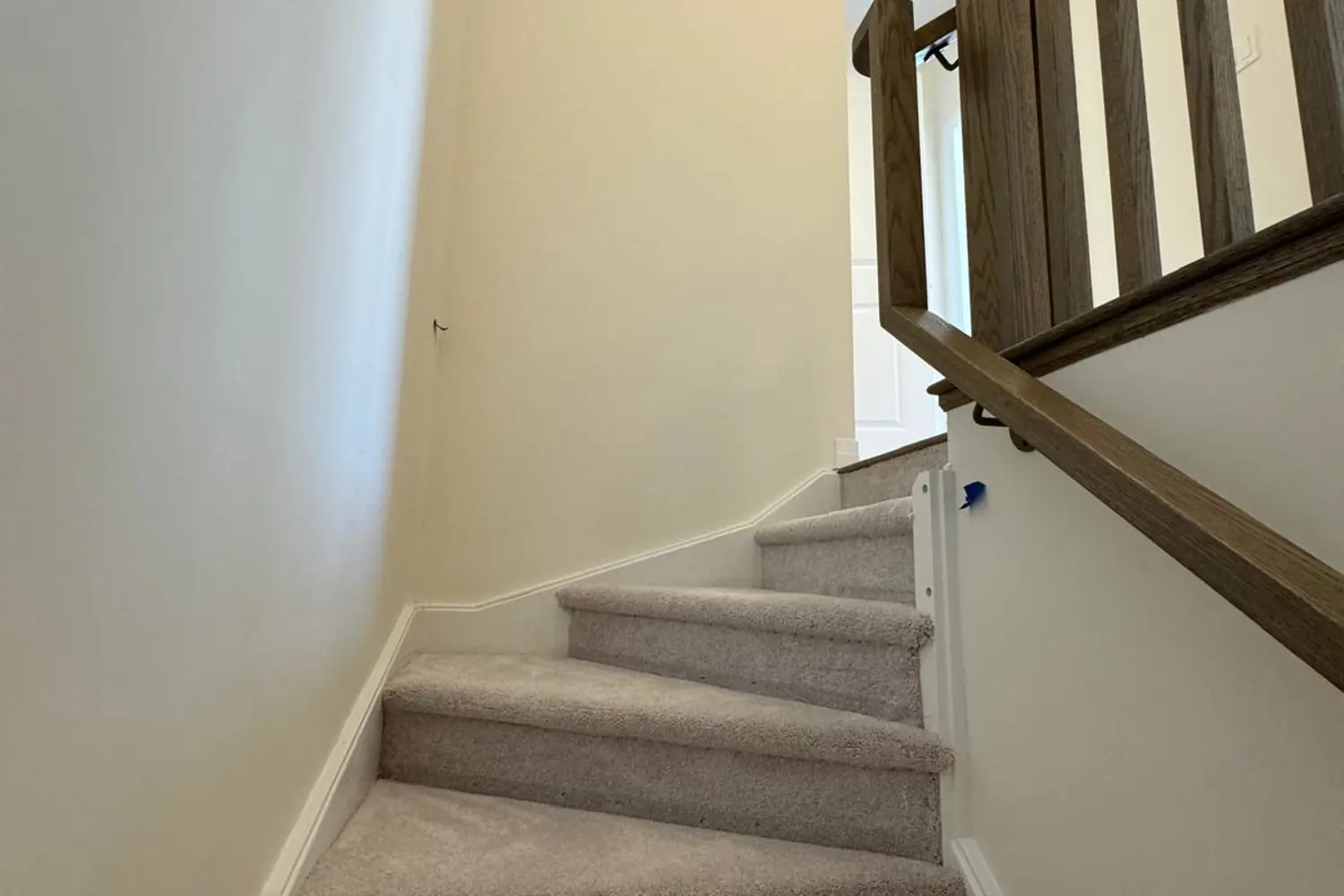 Additional image 10 of 15 Fieldridge Crescent 3