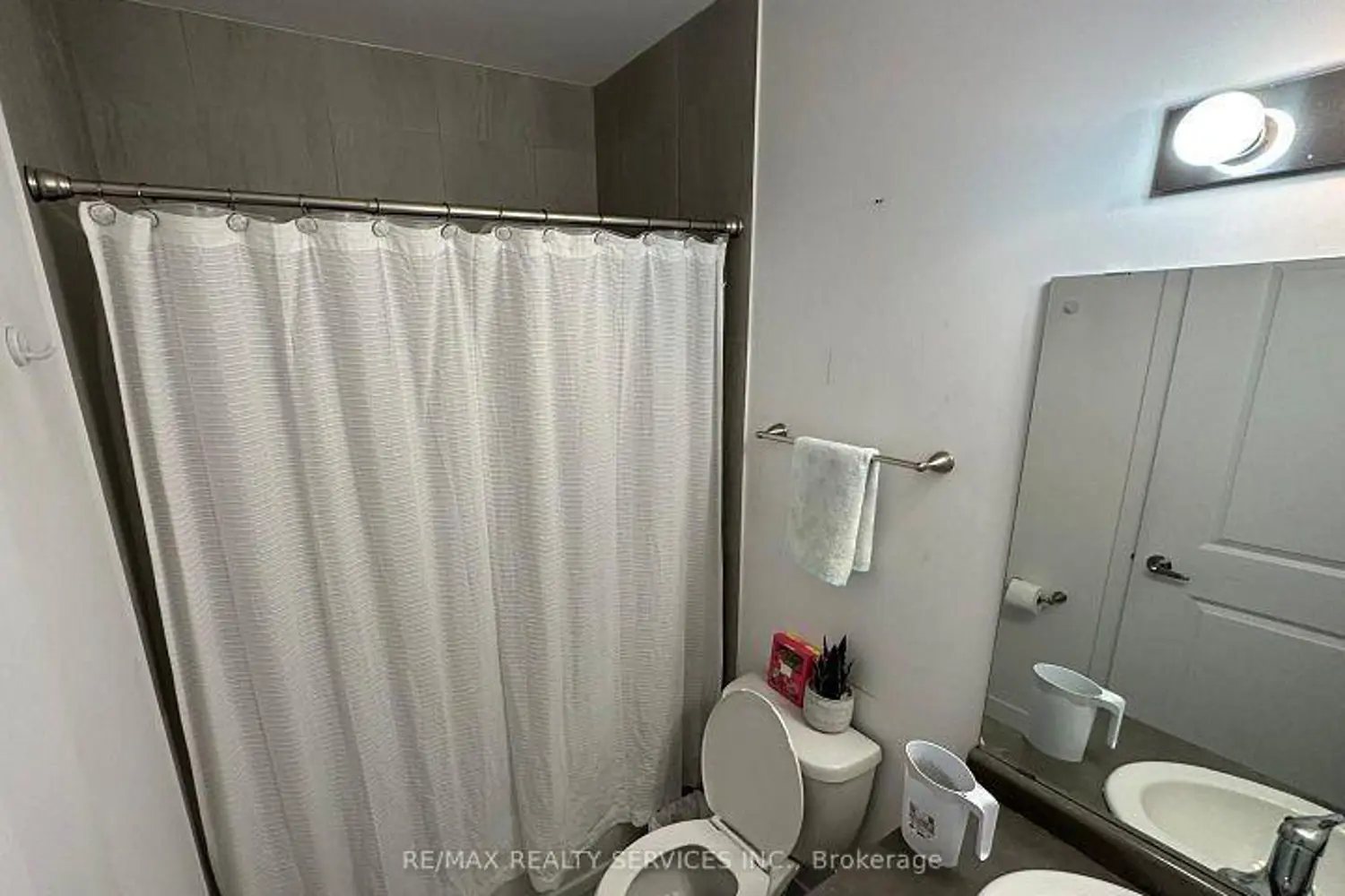 Additional image 5 of 101 Shoreview Place 612