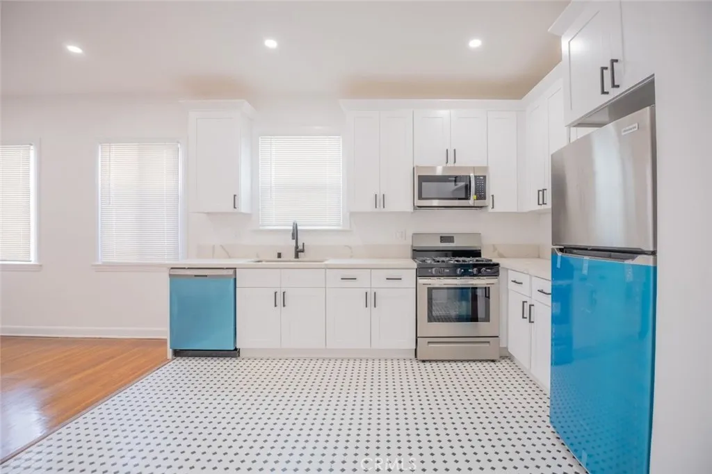 Additional image 6 of 418 N Hill Avenue Unit 3, Pasadena, CA 91106