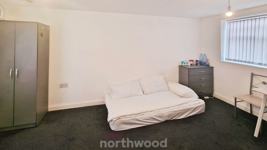 Additional image 14 of 11 bed flat for saleSomerset Road, Hyde Park, Doncaster DN1