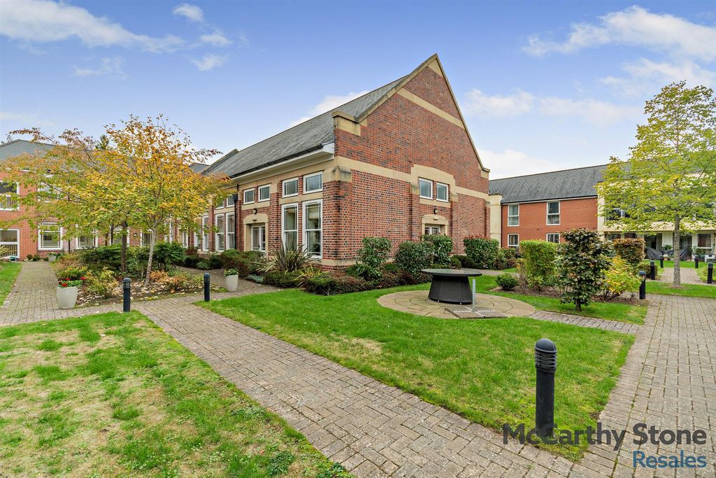 Additional image 3 of 2 bed flat for saleFrancis Court, Barbourne Road, Worcester WR1