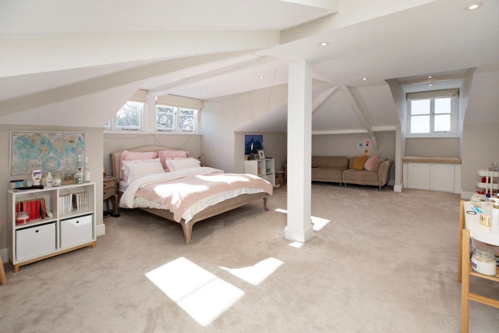 Additional image 25 of 6 bed detached house for saleColleton Crescent, Exeter, Devon EX2