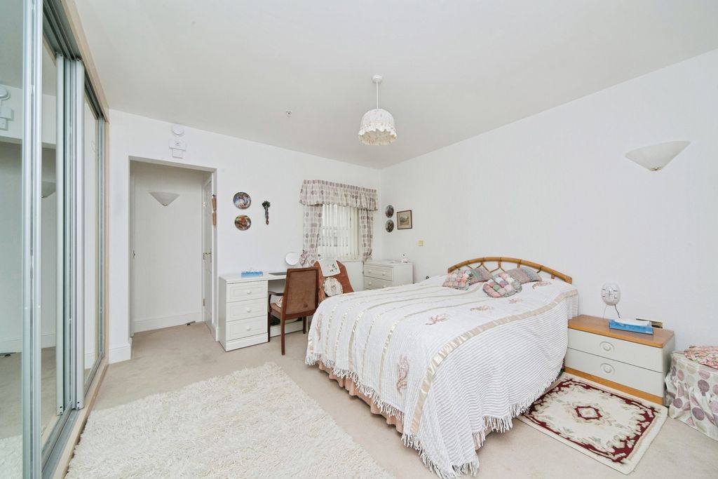Additional image 8 of 2 bed flat for saleSt. Georges Place, Llandudno, Conwy LL30