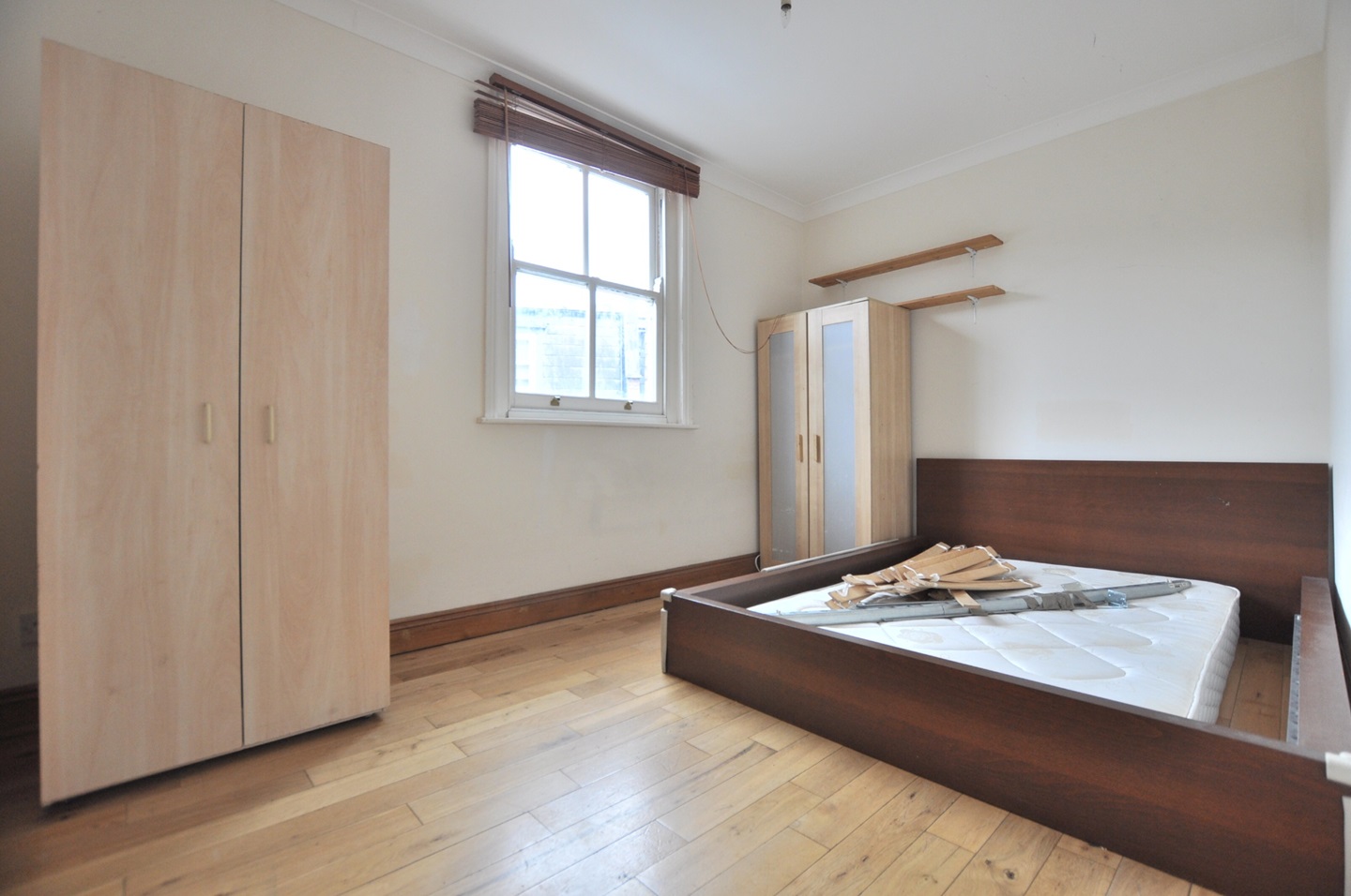 Additional image 3 of 1 Bed Flat, Bethnal Green Road, E2, N1 7GU