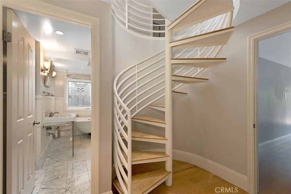 Additional image 53 of 135 Sunset Terrace, Laguna Beach, CA 92651