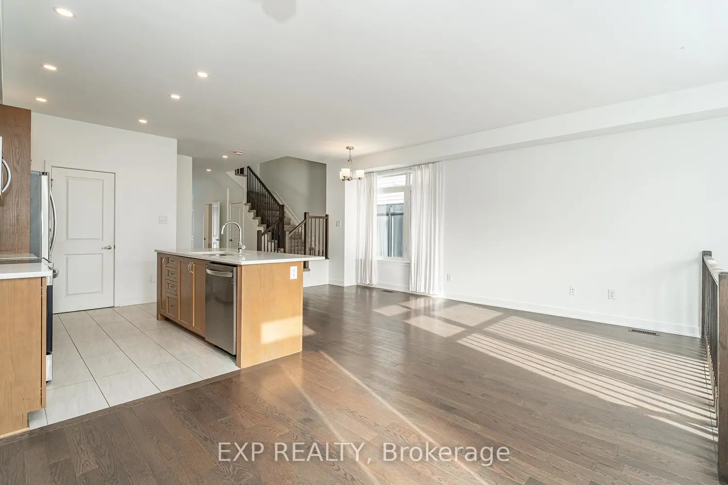 Additional image 4 of 914 Alvarez Lane