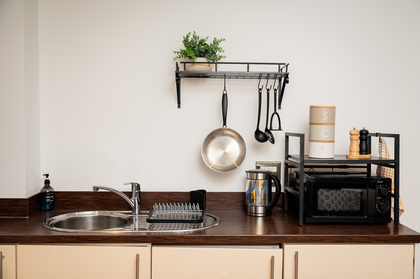 Additional image 34 of 1 Bed Flat, Gotts Road, LS12, N1 7GU