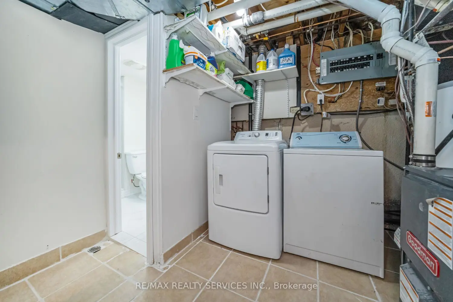 Additional image 15 of 11 Juliette Square