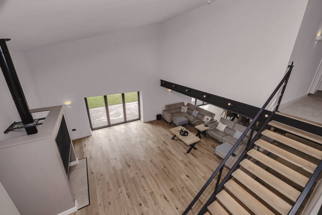 Additional image 26 of 5 bed detached house for saleNew Barn, Sturmer Road, Haverhill CB9
