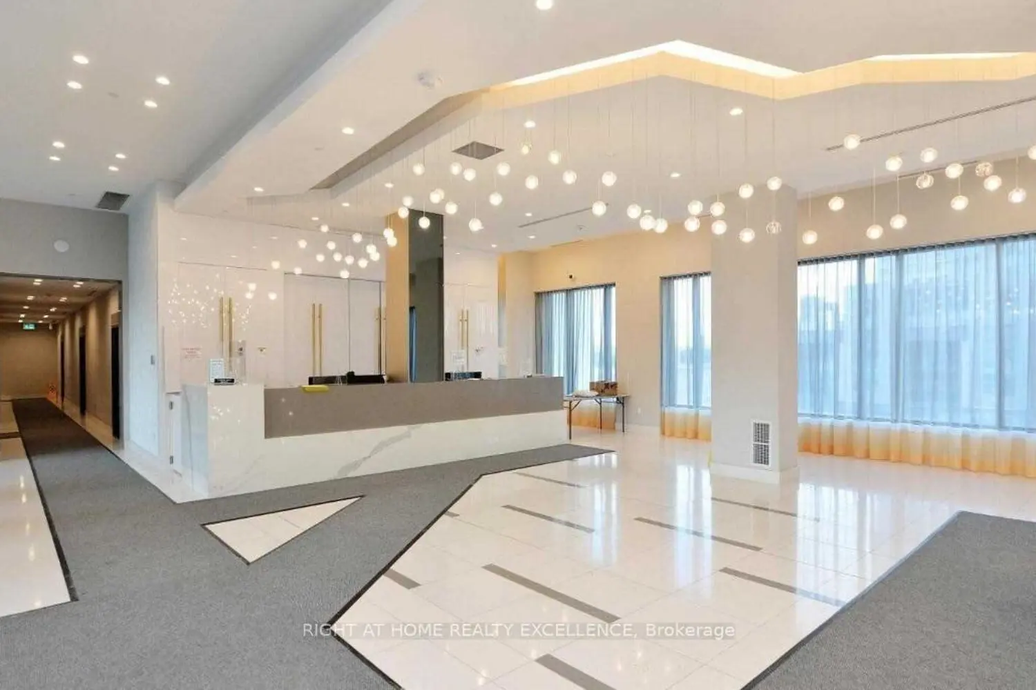 Additional image 19 of 65 Watergarden Drive 201