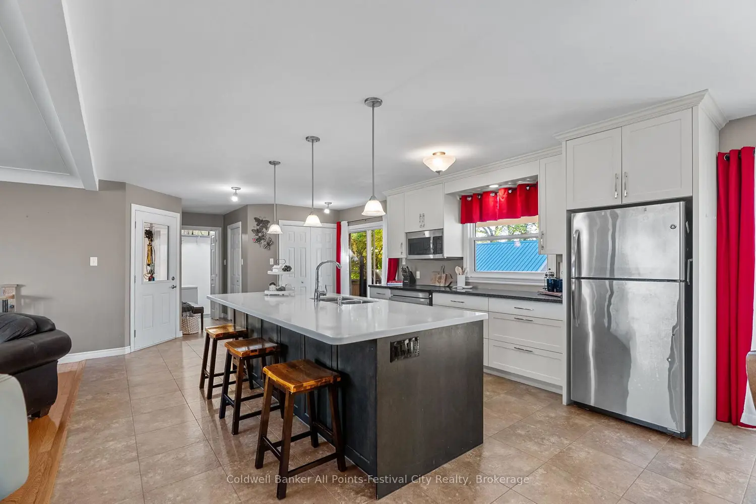 Additional image 7 of 81993 Bluewater Highway