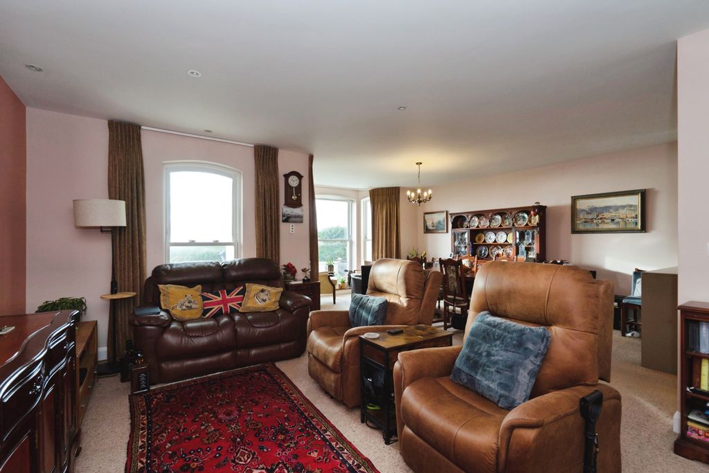 Additional image 3 of 2 bed flat for saleMarine Parade, Worthing BN11