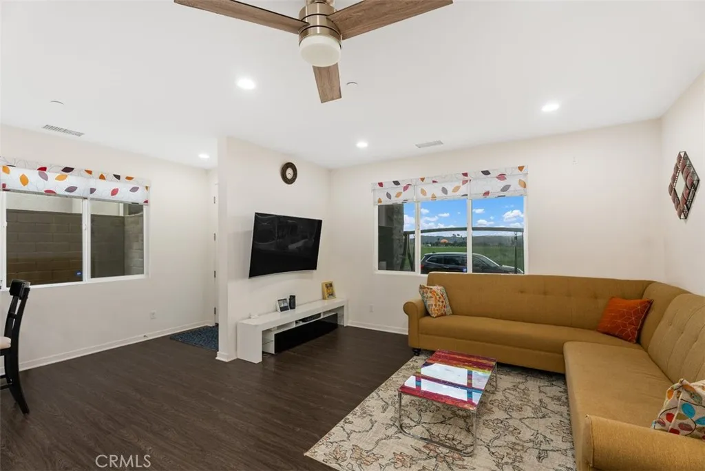 Additional image 30 of 153 Carmine, Irvine, CA 92618