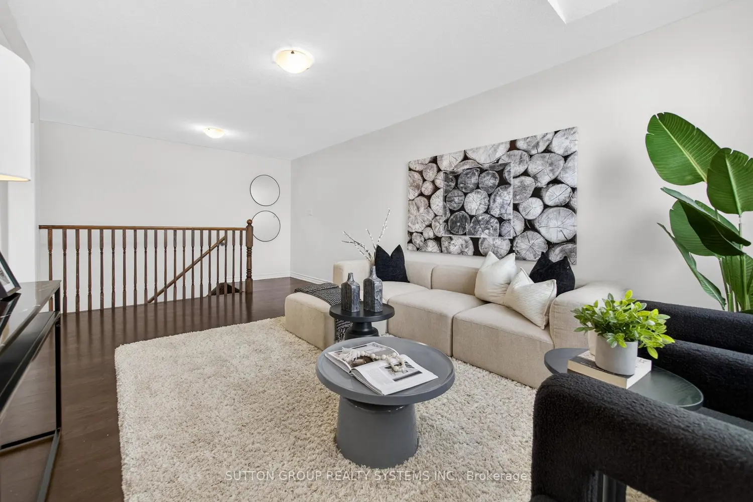 Additional image 10 of 693 Doon South Drive