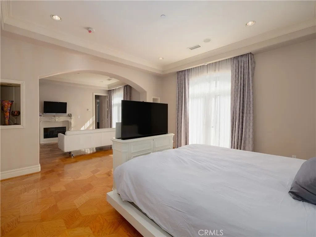 Additional image 34 of 18047 Karen Drive, Encino, CA 91316