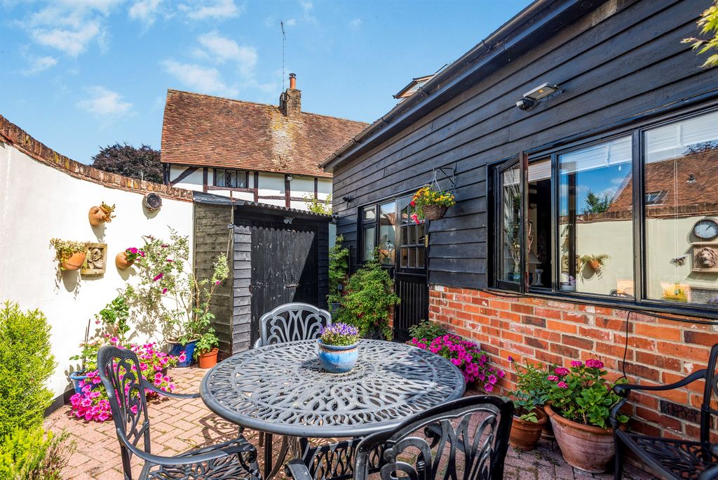Additional image 23 of 5 bed detached house for saleThe Street, South Stoke, Reading RG8