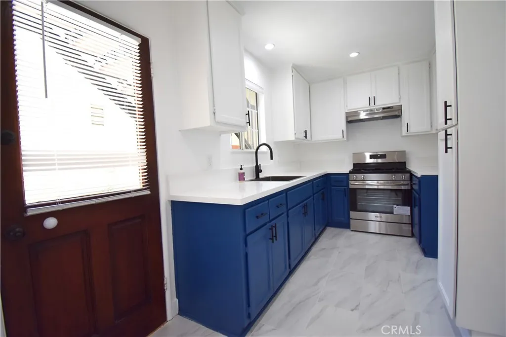 Additional image 4 of 1570 N Verdugo Road Unit B, Glendale, CA 91208