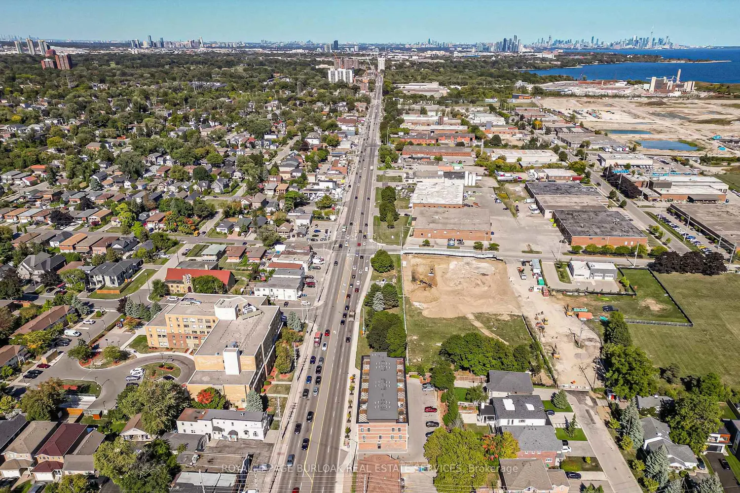 Additional image 12 of 760 Lakeshore Road 213