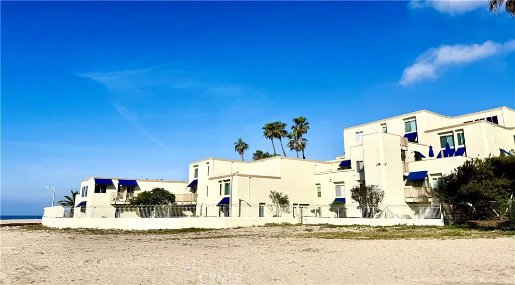 Additional image 3 of 711 Pacific Coast Highway Unit 324, Huntington Beach, CA 92648