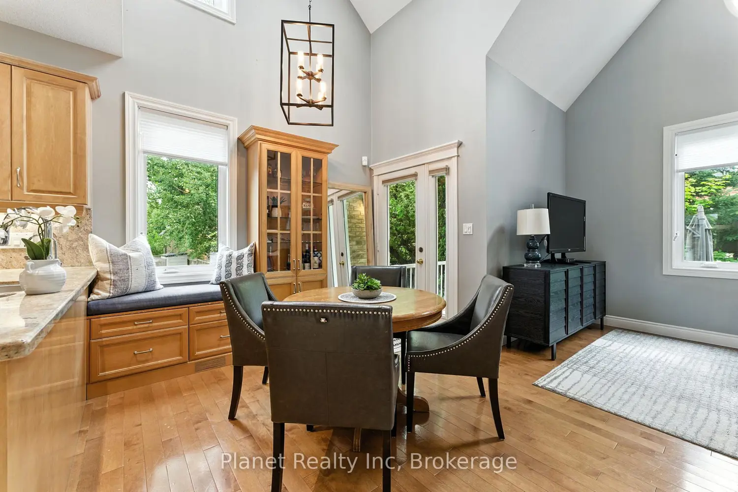 Additional image 2 of 63 Truesdale Crescent