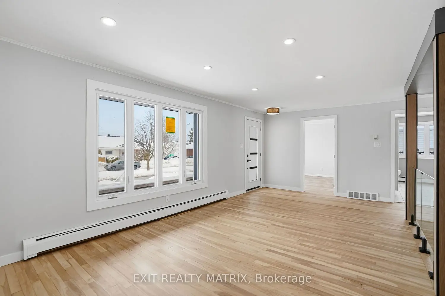 Additional image 8 of 805 Cartier Boulevard