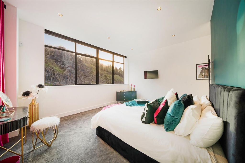 Additional image 10 of 5 bed detached house for saleThe Woodlands Estate, Cheddar BS27