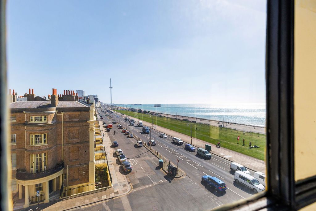 Additional image 10 of 3 bed flat for saleBrunswick Terrace, Hove BN3