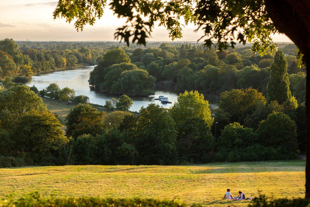 Additional image 12 of 2 bed flat for saleRichmond Square, Kew Foot Road, Richmond, Surrey TW9