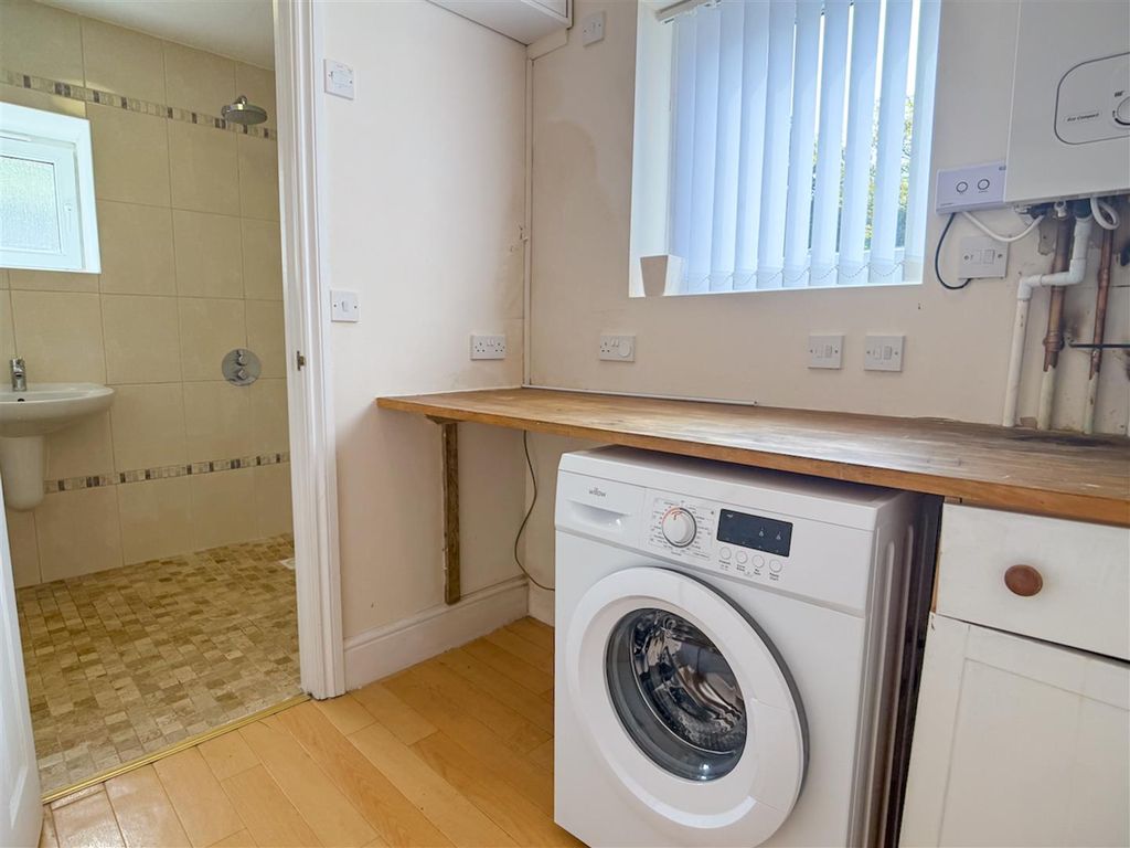 Additional image 11 of 2 bed flat for saleLangland Road, Mumbles SA3