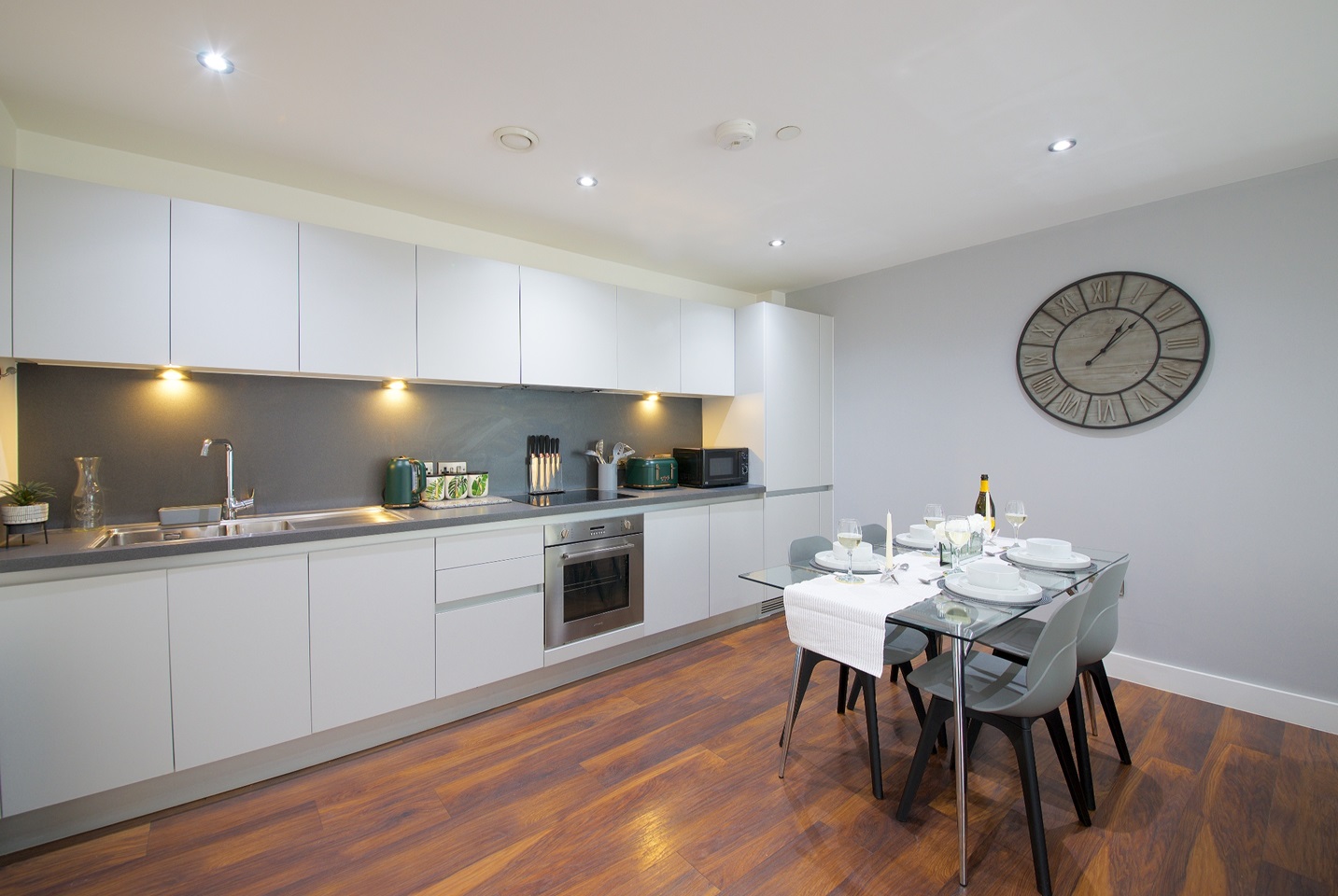 Additional image 4 of 2 Bed Flat, Cambridge Street, M1, N1 7GU